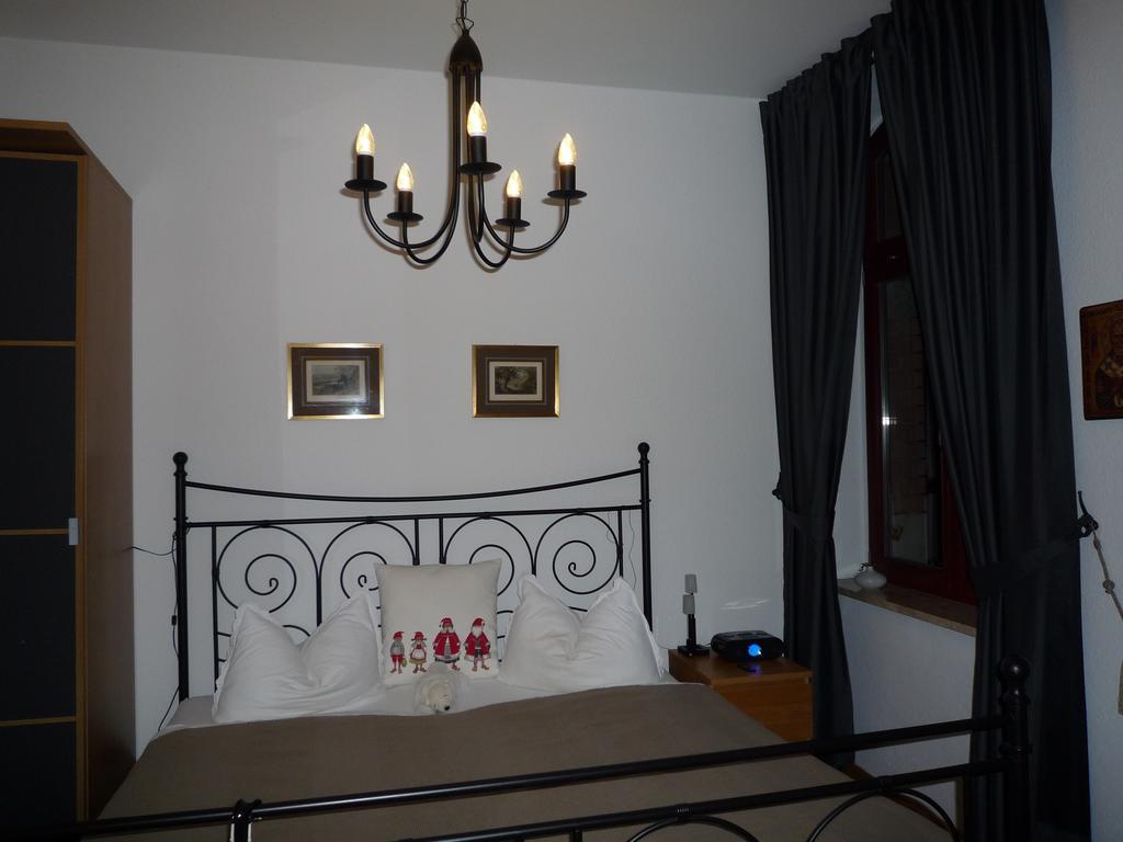 Ferienwohnung Villa Fiedler Dresden Zimmer foto